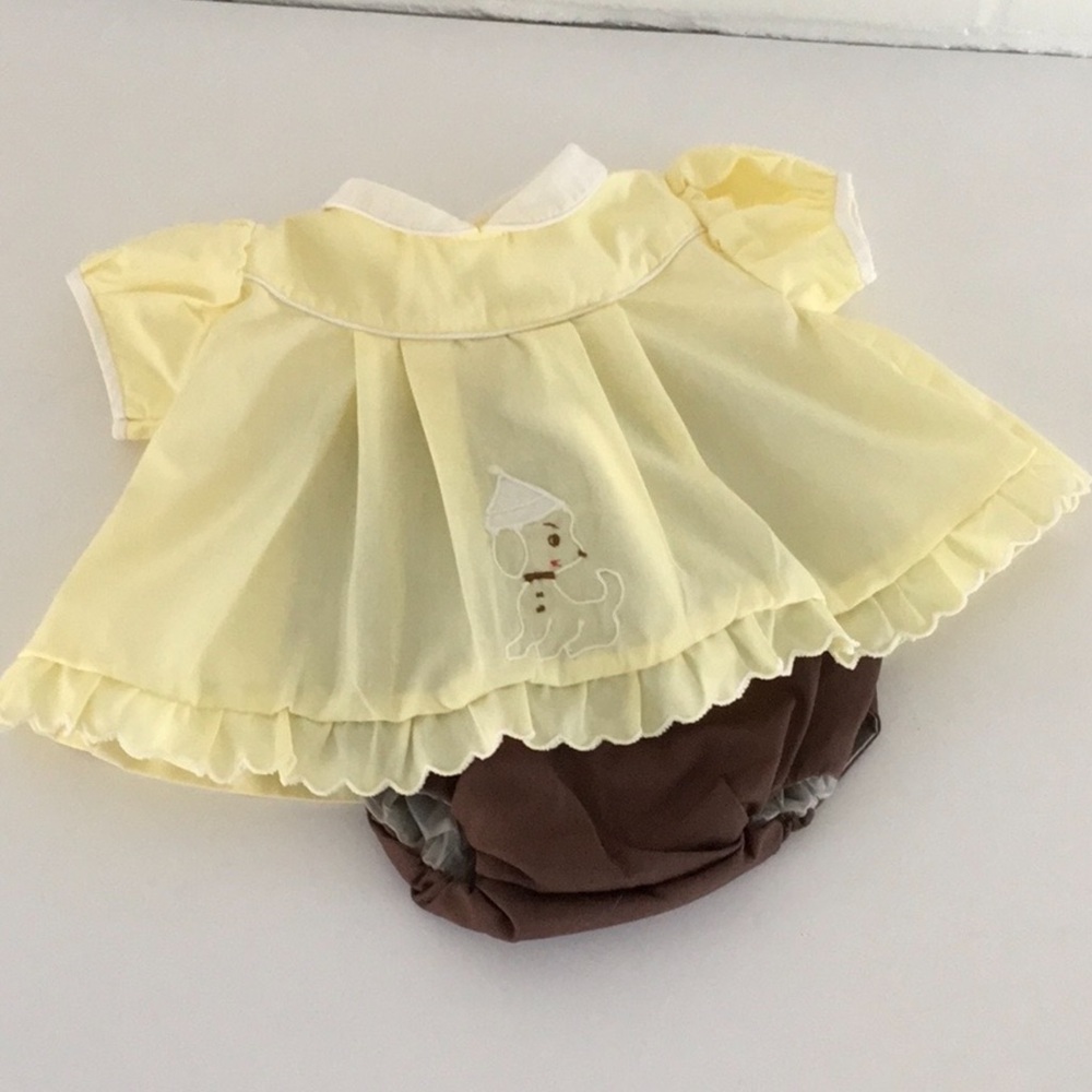 Classic Yellow/Brown 1970 Infant Girl Outfit With Puppy Embroidery Size 3M